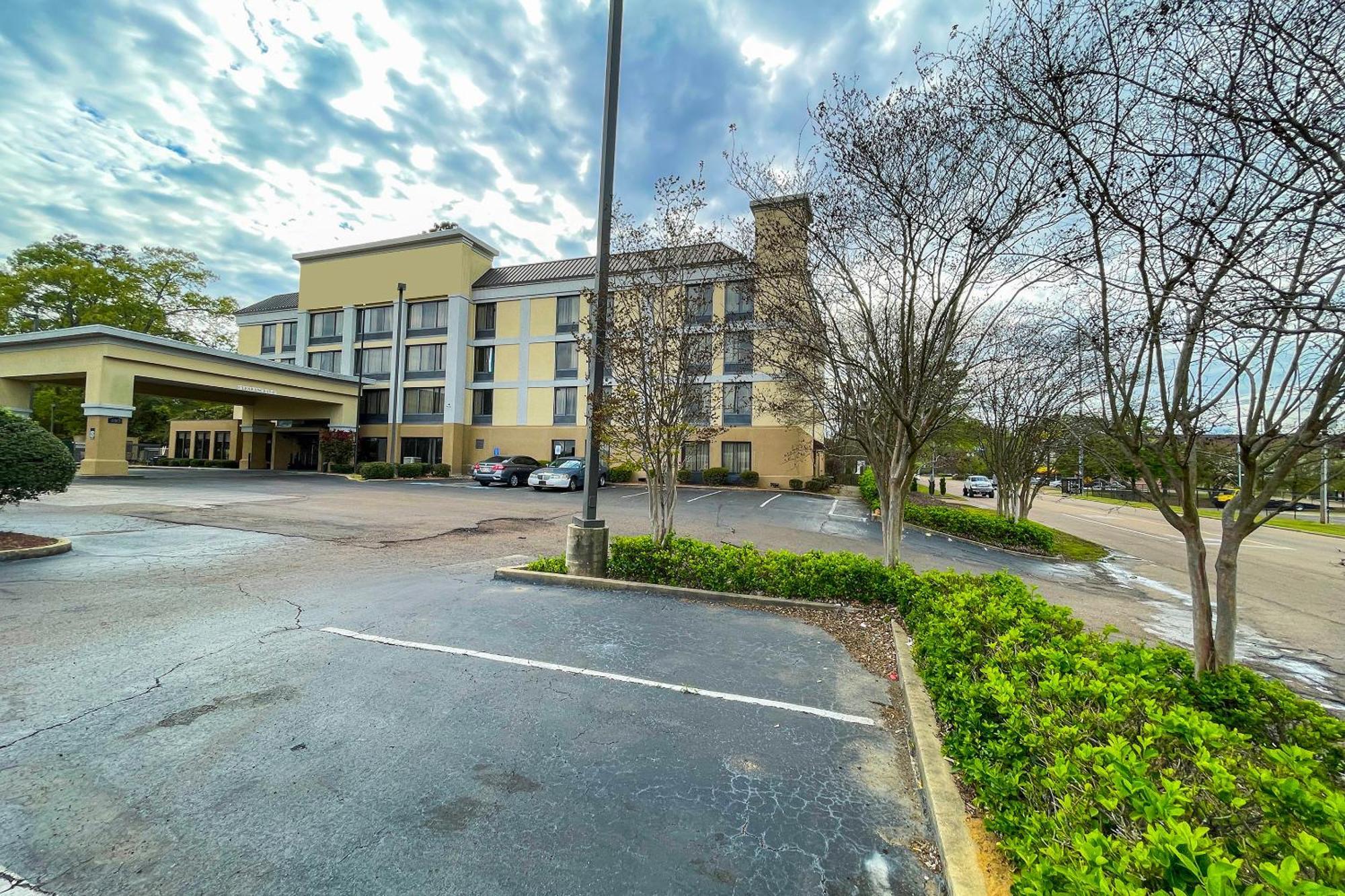 Oyo Townhouse Jackson - Ridgeland Hotel Luaran gambar