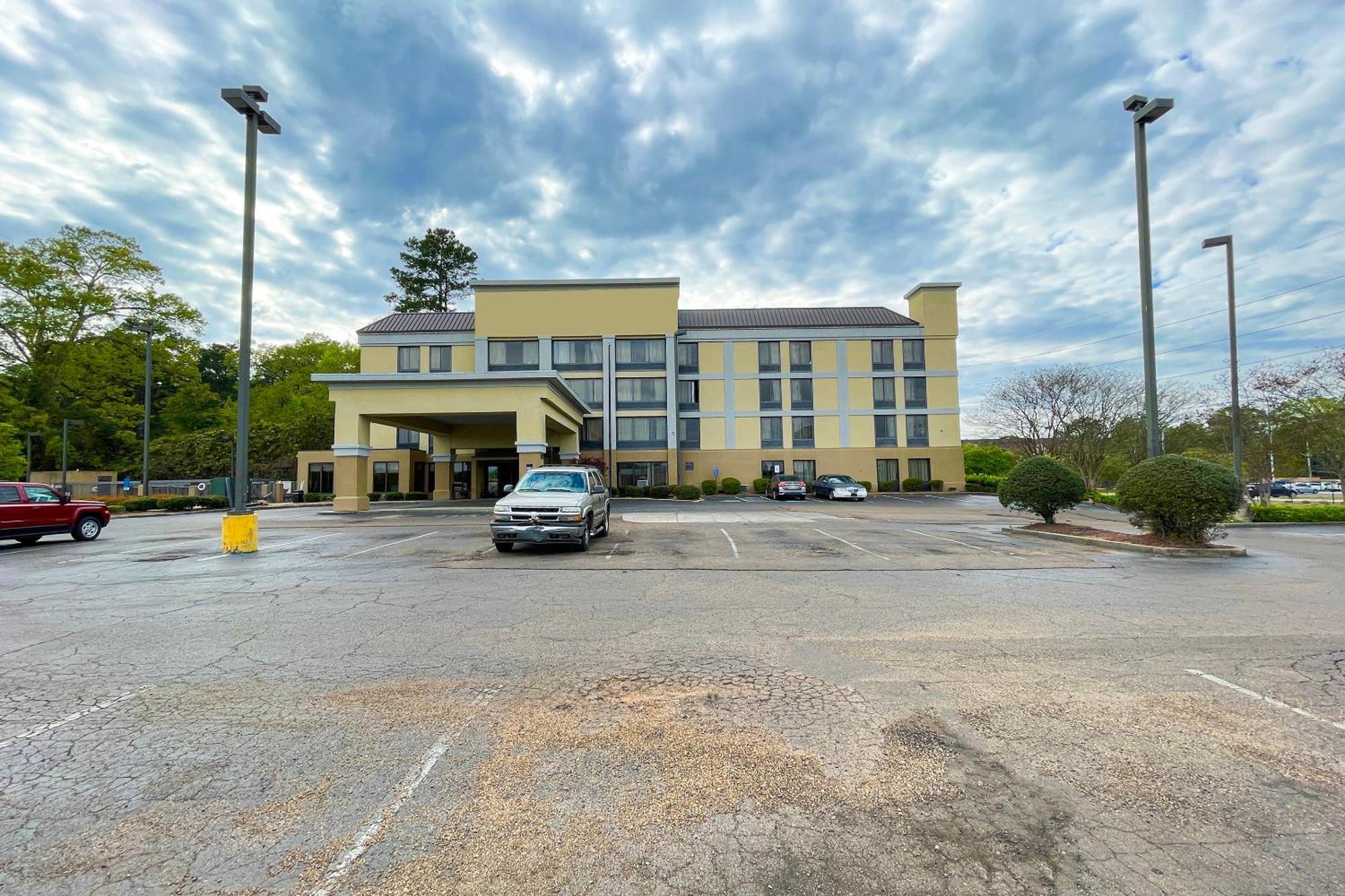 Oyo Townhouse Jackson - Ridgeland Hotel Luaran gambar